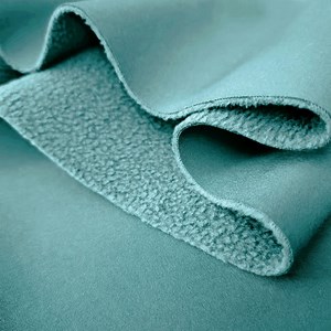 [Hot Item] Europe Best Sale Waterproof Soft Shell Fabric for Winter Jacket