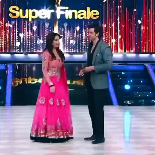 Exciting Dance Competition at Super Finale