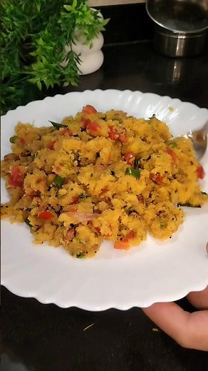Rava Upma Recipe | Easy breakfast #shorts #upmarecipe #soojiupma #nastarecipe #southindianfood #food