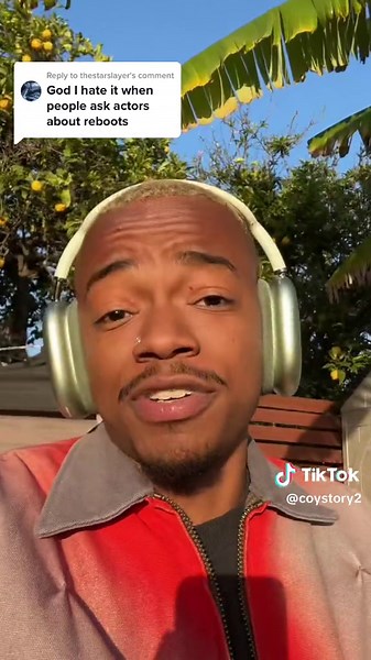 Coy Stewart: Bella and the Bulldogs Star