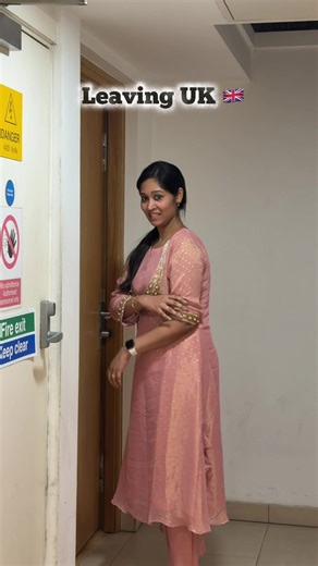 Thank you for the beautiful dinner 🍽️ Moments like this make me realize how lucky I am to have you ❤️🇬🇧🇮🇳 . . . #london #uk #love