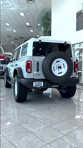2026 Ford Bronco Heritage 4-Door 4x4 😎