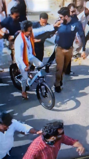 “கன்னியாகுமரி சைக்கிள் பயணம்!” Vijay Anna massss🔥🔥🔥 #trending #thalapathy #tvk