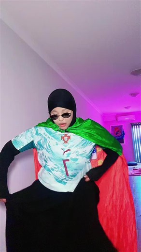 Mahadoo kalaa ley celiyaaa🐐🇵🇹@Zamzam bowlax academy 🇸🇴🇦🇺 #cabsicabsiwaaye💎🗼 #libaaxnaagah💎🗼 #zamzambowlax #fyp #ronaldo