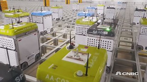 How robots are helping to shape the future of retail