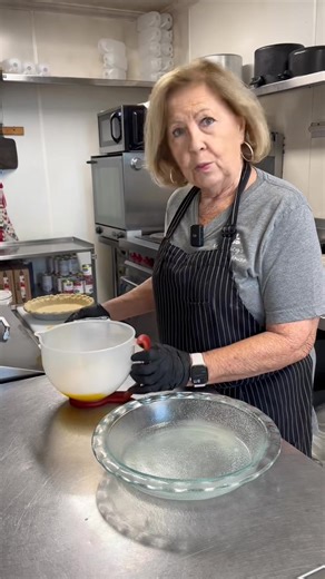 Make a nonrollable pie crust with Faye this morning! Here’s what you’ll need: 1 1/3 cup self-rising flour 2 Tbs sugar 1 stick melted butter 1/4 cup chopped pecans Mix ingredients well and press into a 9-inch pie shell. Bake at 350 for 18-20 minutes. Here’s a slice 🍰 of inspiration for your day: “Confess your trespasses to one another, and pray for one another, that you may be healed. The effective, fervent prayer of a righteous man avails much.” James 5:16 📣 EXTRA CAKES AND FAMILY ENTREES ~ 3 