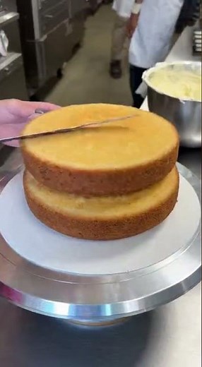 How a Giant Cake Gets Built