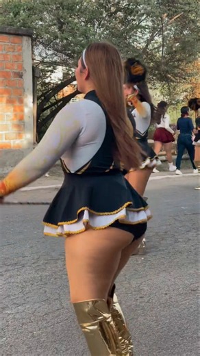 #bastoneras #dance #cosplay #humor #twerk #dancetrend #dancer #anime #milindoecuador #automobile