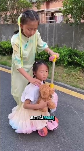 What a sweet little bear! #shortsvideo