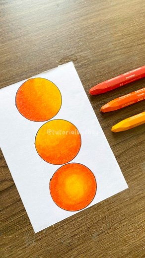 #tutorialgradasiwarna #tutorialmewarnai #gradasi #gradasiwarna #oilpasteldrawing #drawing #kidsart #tutorialmenggambar #crayonhacksYuk belajar teknik dasar gradasi crayon ✨Krayon yang dipakai :https://shope.ee/3VJMEAUVdx | Tutorial by Chay