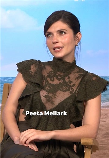 People We Meet On Vacation Stars Interview on MTV