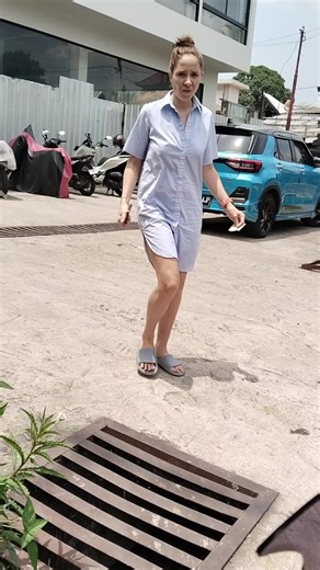 Exploring GO-FOOD Delivery Services in Indonesia