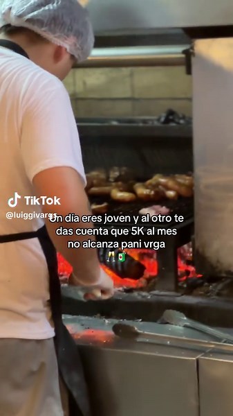 Ayudo a una comunidad de emprendedores a transformar su economía utilizando 2 funtes de ingresos💸🏆 Si quieres ser parte ve al link en mi perfil⚡️ #ecommerce #tiendaonline #emprendimiento #luiggivargas