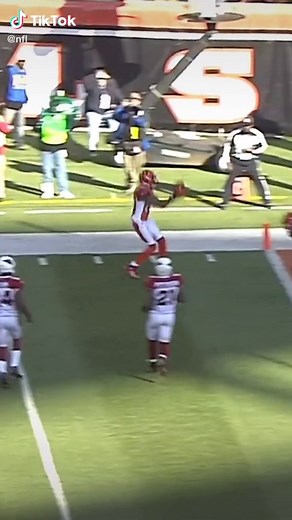 Incredible Football Hurdle Jump: Bengals NFL Player Showcase