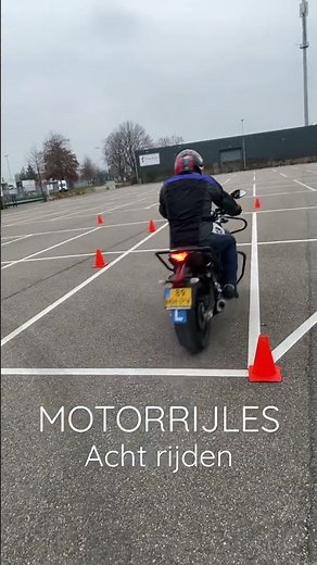 MOTORCYCLE DRIVING LESSONS