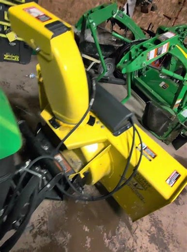 Come with me as I hook up my 47in quick hitch snowblower.