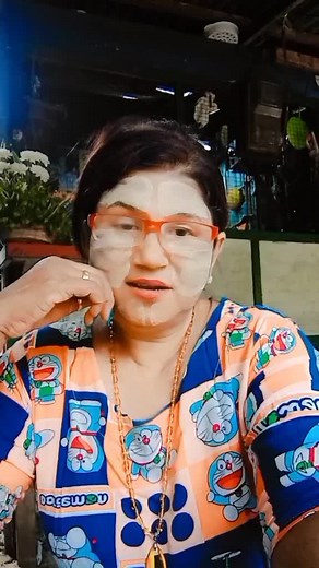 Doraemon-Inspired Fashion: Colorful Garment Review