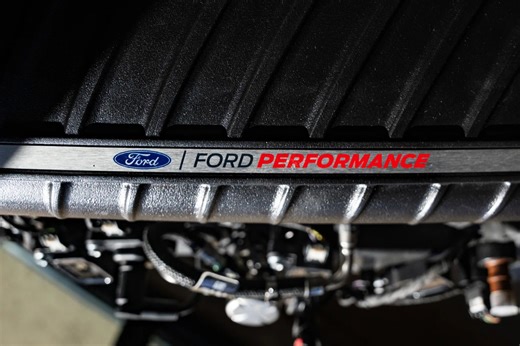 Ford new crate V8s get supercharged, offer over 1,000 hp