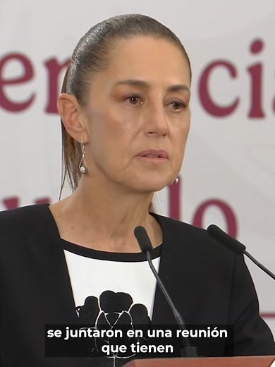 La presidenta Claudia Sheinbaum afirmó este viernes que todavía no hay un calendario definido después de que el secretario de Educación, Mario Delgado, anunciara que el ciclo escolar terminaría este año el próximo 5 de junio. En conferencia de prensa, la mandataria señaló que se trata de una propuesta planteada por los estados del país y a solicitud de algunos maestros que pidieron adelantar las vacaciones por el Mundial de futbol. #Latinus #InformaciónParaTi