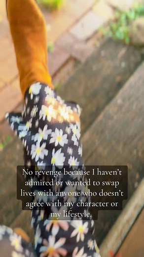 Falling Inlove with myself and romanticising my own life. THIS is how I’d like to be treated 🦋 | La Skye Danseuse