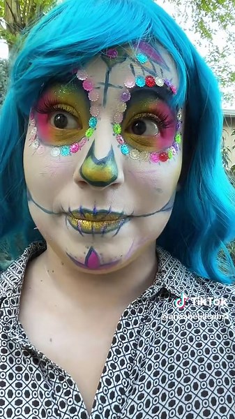 Pop catrina makeup