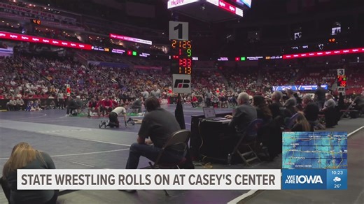 Day 2 highlights: Iowa high school state wrestling tournament