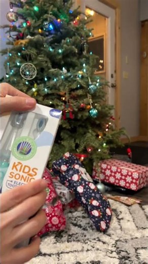 Stocking stuffers don’t have to be junk 🎄 These kids toothbrushes are practical, cute, and