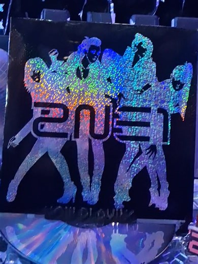 2NE1 Welcome Back CD Release Overview