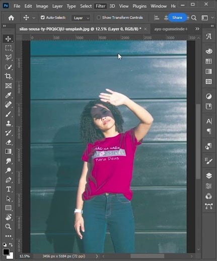 Retro Risograph Effect in Photoshop l Quick Tutorial l #shorts #editingtricks #photography