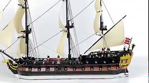 Custom LEGO HMS Trident Imperial Ship Created by MOC Your Bricks Building instructions: https://bit.ly/3dVjX7A | Beyond the Brick