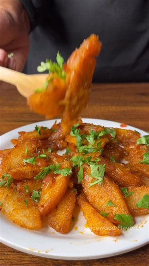 Spicewood Flavors | This Crispy Masala Idli Fry Will Blow Your Mind 🤤. Turn simple idlis into a crispy, spicy, and irresistible snack! 🌶️🔥 Perfect evening bite... | Instagram