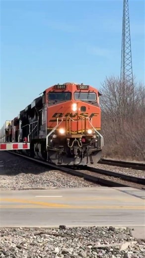 Montana Rail Link SD70ACe Trails 2nd On A WB BNSF Intermodal Train In Mazon, IL On March 1, 2026