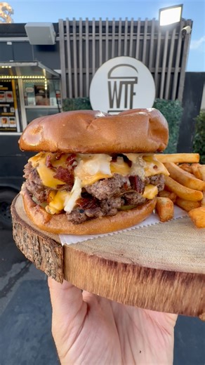 Classic Bacon Double Cheeseburger 🍔 | Foody Fetish