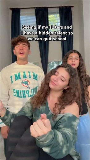 Maybe we should stay in school?😂 ‪@YoMariah‬ ‪@YoAlyssaaaa‬ (ib: ‪@NickWilkins‬)