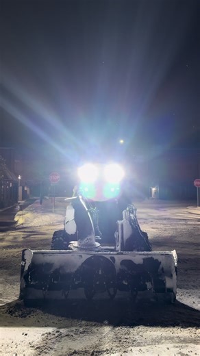 What’s your favorite snow removal setup? #johnsonoutdoors #JOE #northernmichigan #traversecity #newholland