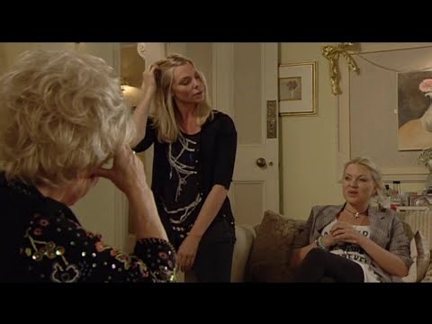 Ronnie & Roxy Mitchell- 21st December 2009 (part 1)