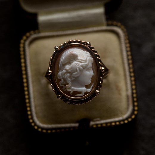Antique Italian 9K Gold Natural Shell Cameo Ring High Relief Medusa C1880 - Etsy