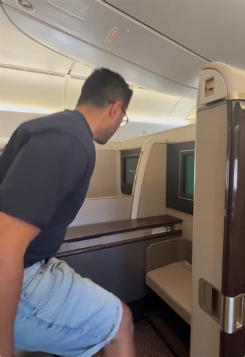 Experience Saudia Airlines' Luxury First Class Service