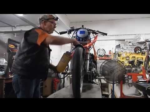 Mark Simiola Tuning His gas 1972 ironhead Drag Bike