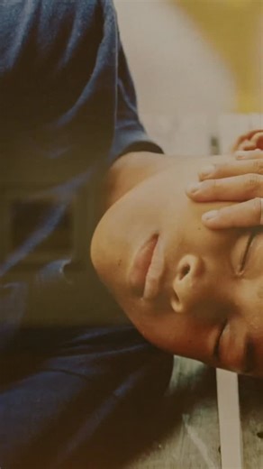 National Portrait Gallery on Instagram: "Discover the story behind this year’s third prize winner from the Photo Portrait Prize with Assistant Curator of Photography, Ruby Rees-Sheridan. Open until 8 February. Find it on Floor 2. 📸 Jaidi Playing by Byron Mohammad Hamzah from the series Bunga dan Tembok (The Flower and The Wall: The Stateless Youths of Semporna), 2025 © Byron Mohammad Hamzah"