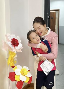 912K views · 1.8K reactions | Lina đã rèn phản xạ ngoại ngữ từ bé như...