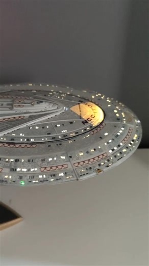 USS Enterprise NCC-1701-E in 1/1400 scale