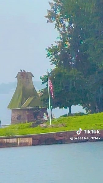 Exploring 1000 Islands and Brampton: A Canadian Tourism Adventure