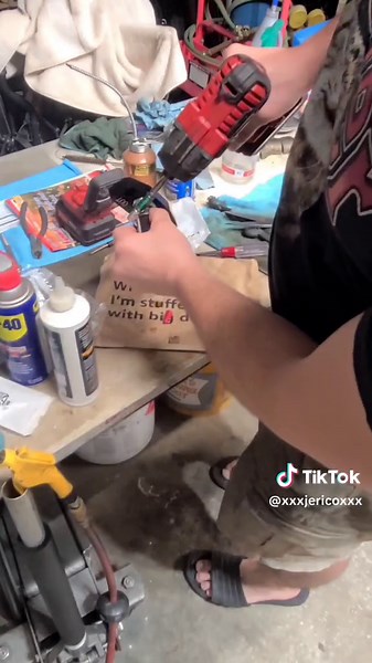 How to Prime an LS engine #enginebuilder #enginebuild #LS7 #LS3 #LS2 #LS1 #prime #engine #mechanic #mechaniclife