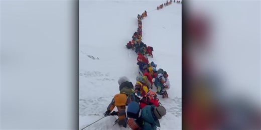 Mt. Everest slopes mimic ‘traffic jam’ as climbers flock to take advantage of weather window