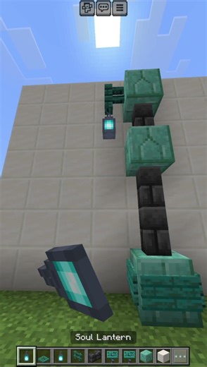 Easy Minecraft Street Light Design 💡 (Subscribers Server Build!)