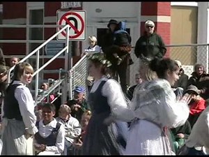 The Weavers & the Maypole Dance - Traditional Swedish Dance