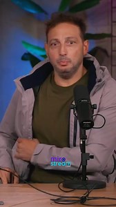 424K views · 10K reactions | Alerta spoiler ‼️ Ariel Staltari llegó a @olgaenvivo para ser entrevistado en #SeríaIncreíble y, ni bien llegó, ya tiró un chiste que hace referencia a una reconocida escena de la serie exitosa #ElEternauta  "Perdón que tardé, estaba llovergando" afirmó @ariel_staltari ¿Ya vieron la serie? ¿Qué les pareció?  . . . . . . #streaming #viral #olga #risas #chistes #lluvia | Miro Stream | Facebook