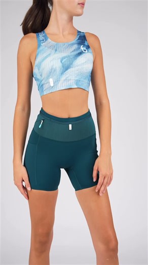 FlipBelt on Instagram: "Meet the new standard in running shorts. The Women’s Ouray Compression Shorts feature aqua-cooling fabric, sculpted compression, and 360° bounce-free storage—built for big miles and bigger goals. #FlipBelt #WomensRunning #RunningGear #MarathonTraining #HalfMarathonTraining #TrailRunning"