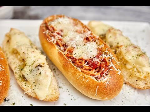 Cheesy Garlic Bread Spaghetti Bread Boats
